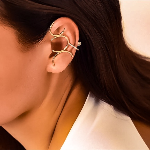 ⚜️𝟯𝟬%𝗢𝗙𝗙 𝗯𝘂𝗻𝗱𝗹𝗲𝘀 𝟯+⚜️ NEW 3 C Shape Single Crawler Earring - Picture 5 of 11